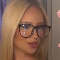 28.larisarx Голе