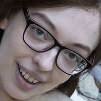 Еби Сани Голе