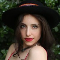 Аманда Мун Реј Голе
