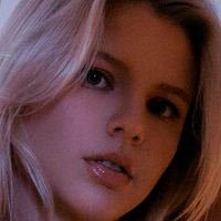 Ана Нокс Голе