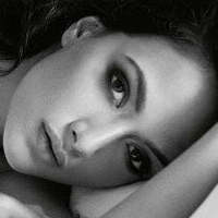 Анђела Јонсон Голе