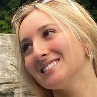 Анђелина Си Голе