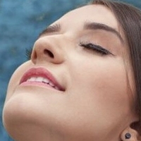 Анина Бас Голе