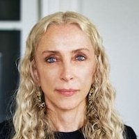 Анна Сочани Голе