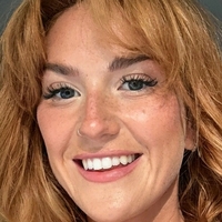 Ени Шарлота Голе