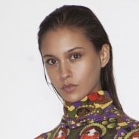 Анушка Алсиф Голе