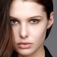 Карла Вијал Голе