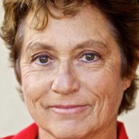 Селија Кеј Голе