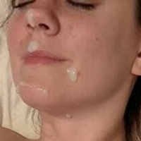 Хлое Меј Голе