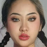 Клаудиа Хон Голе