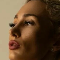 Елфина Вип Голе