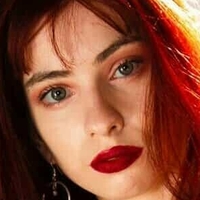 emilyforyouuu Голе
