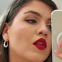 Есмé Луиз Џејмс Голе