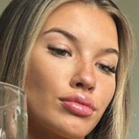 Фиона Меј Голе