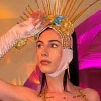 Хелена Џонс Голе