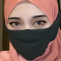 Хиџаб Камила Голе