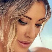 Италијански AI нудс Голе