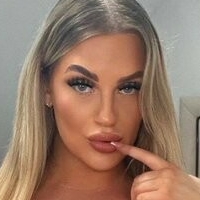 itskellyanne Голе
