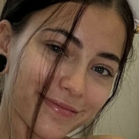 Јулија Шајн Голе