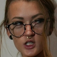 Ками Розеншјолд Голе