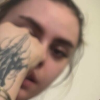 Катарин Солес Голе