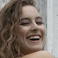 Лајла Вулф Голе