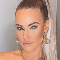 Лана (WWE) Голе