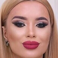 Лана Рејес Голе