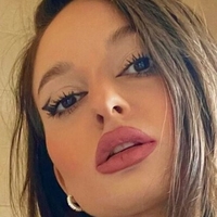 Лариса Мира Голе