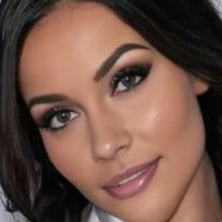 Лајла Вокер Голе