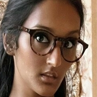 Леа Голе
