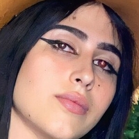 Лиа Скарлет Голе