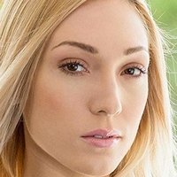 Лили Лабо Голе