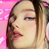 Лизи Јанг Голе