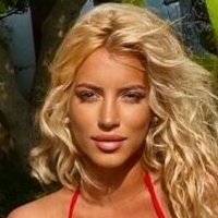 Мариела Папа Голе