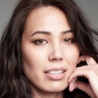 Михаела Конлин Голе