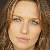 Михаела МекМанус Голе