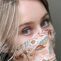 Мини Лили Голе