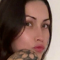 mollypopz Голе
