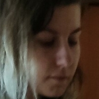 Наомити Голе