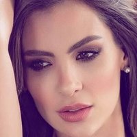 Наталија Велес Голе
