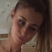 Наташа Голден Голе