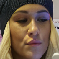 Нела Словацкова Голе