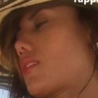 Ниа Исаза Официал Голе