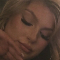 Фиби Риан Голе