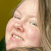 Феникс Меј Голе