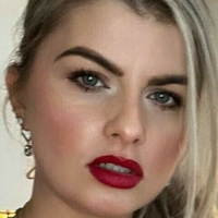 краљица змајева Голе