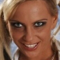 Шарон Да Вејл Голе