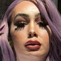 Тифани Белла Голе