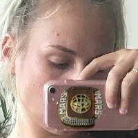 Томине Харкет Голе